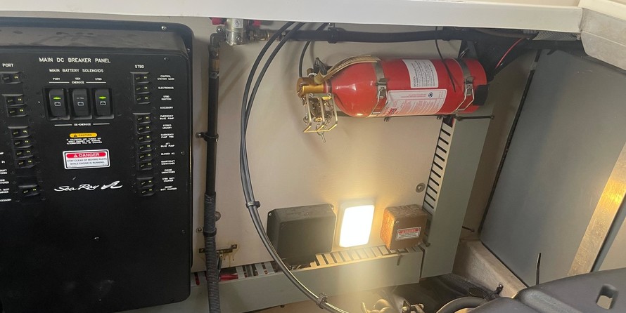 Sea Ray 410 Sundancer