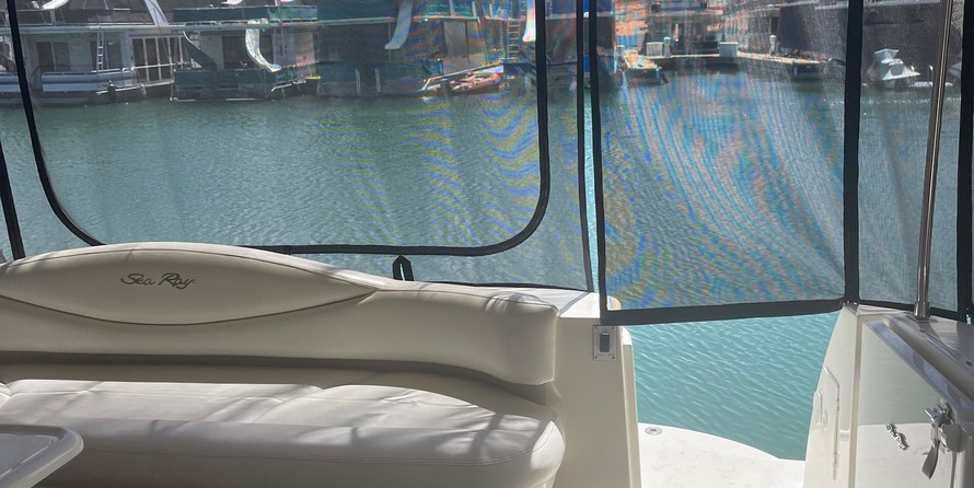 Sea Ray 410 Sundancer