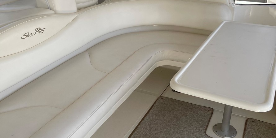 Sea Ray 410 Sundancer