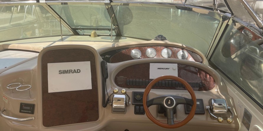 Sea Ray 410 Sundancer