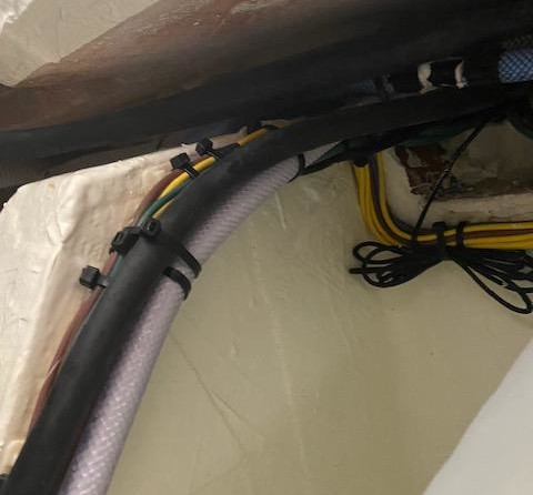 Cobia 217 center console