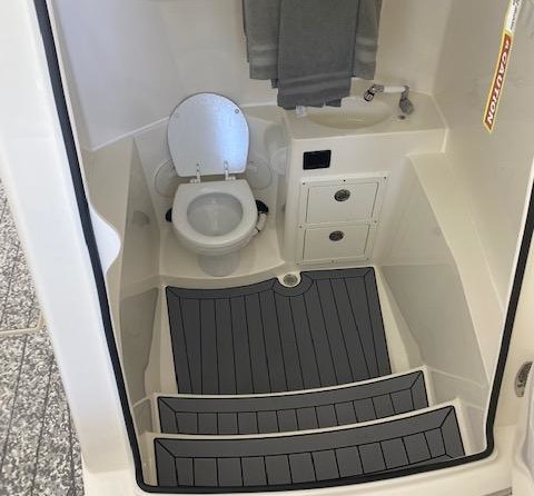 Cobia 217 center console