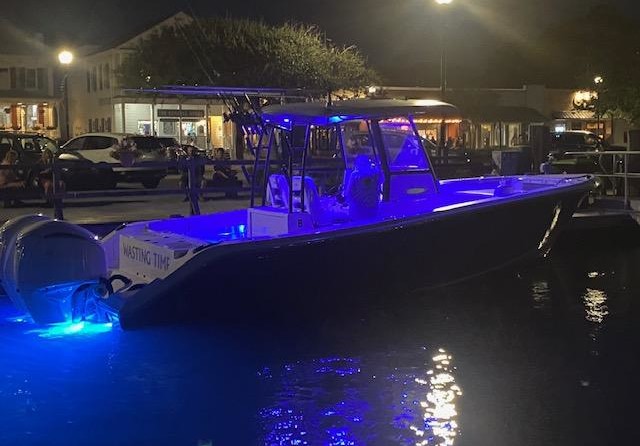 Cobia 217 center console