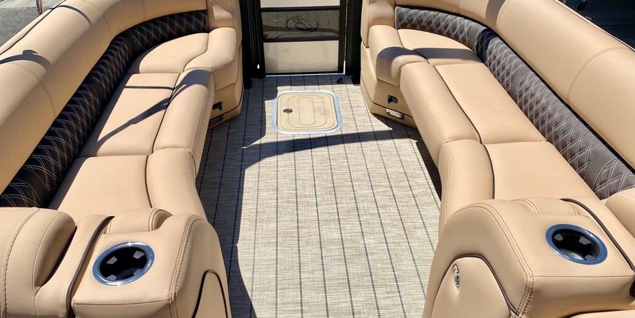 Everglades 230 cc w/ 250 verado