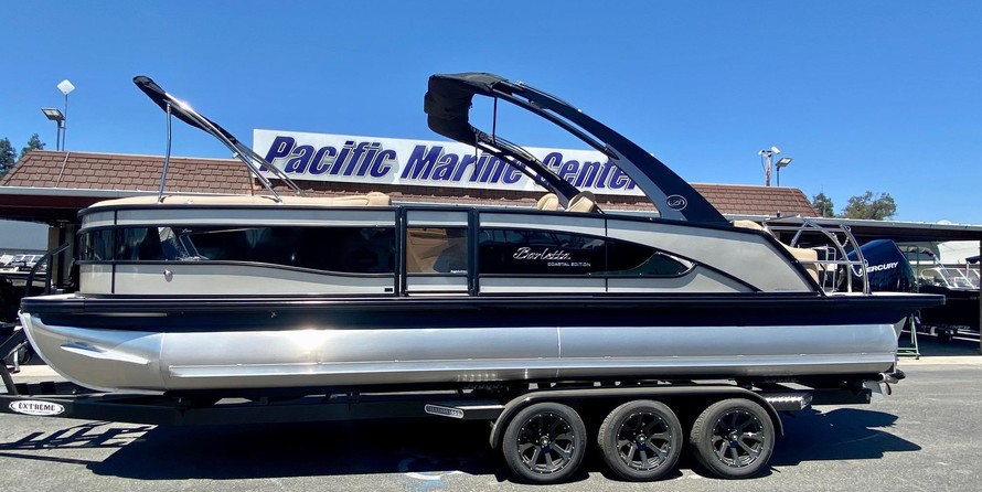 Everglades 230 cc w/ 250 verado