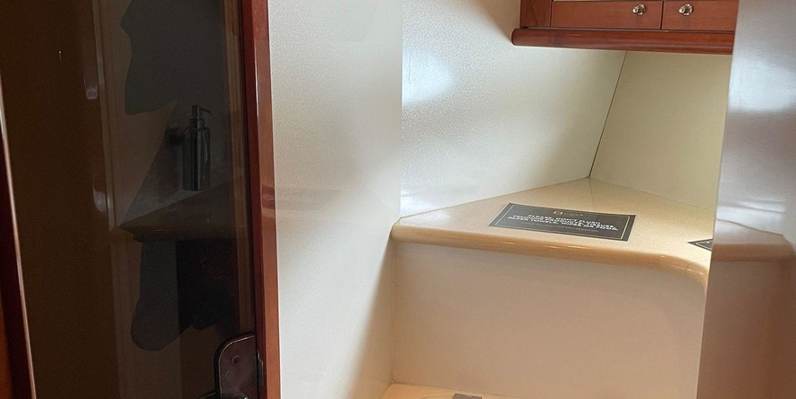 Sunseeker Predator 60