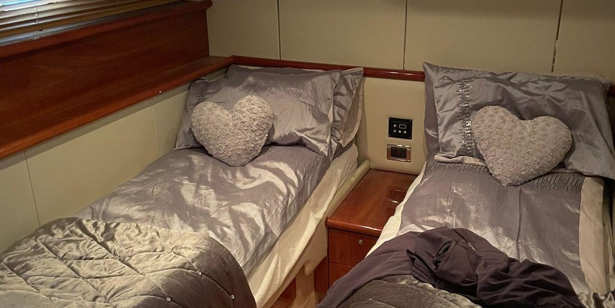 Sunseeker Predator 60