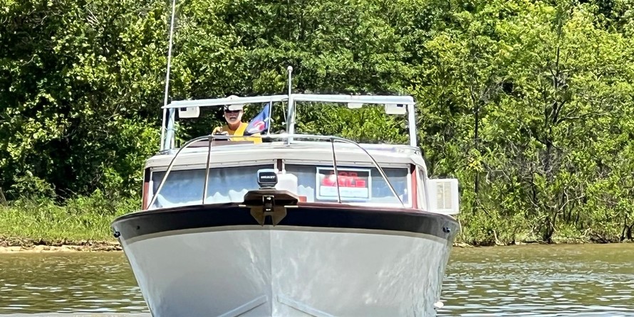 Chris-Craft Cavalier