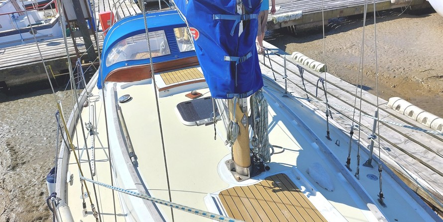 Custom Deb 33 (available)