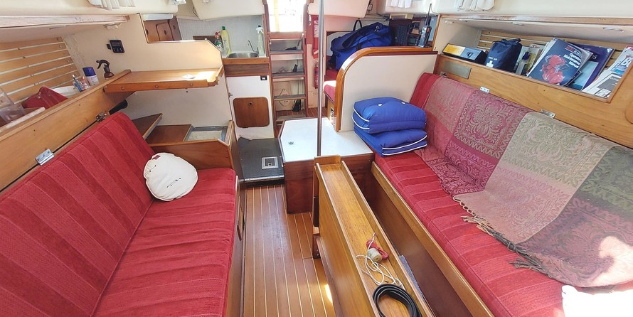 Custom Deb 33 (available)