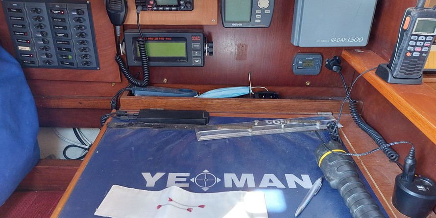 Custom Deb 33 (available)