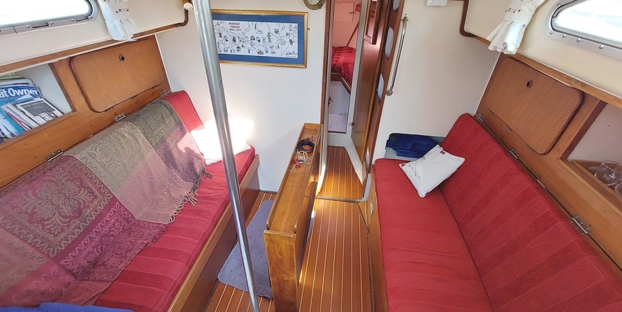 Custom Deb 33 (available)