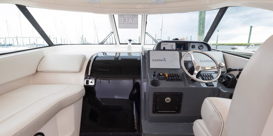 Pursuit 345 OS Offshore