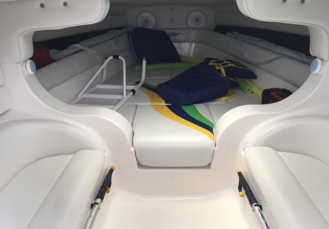 Glasstream 273 Sports Cuddy Cabin