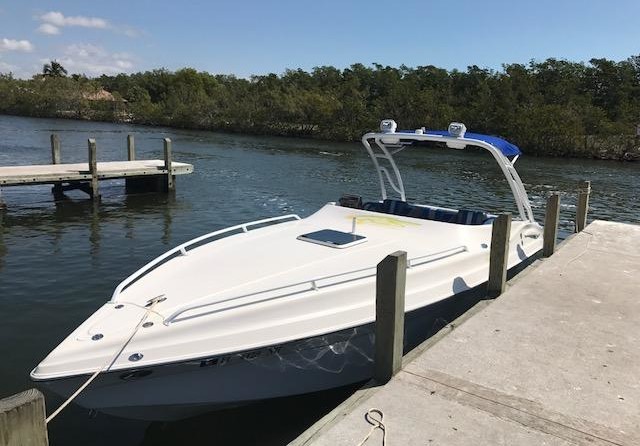 Glasstream 273 Sports Cuddy Cabin