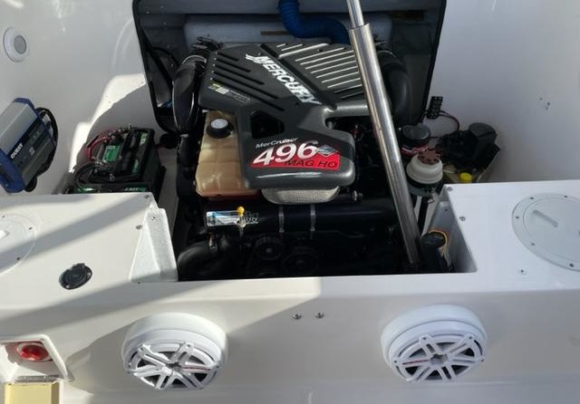 Glasstream 273 Sports Cuddy Cabin