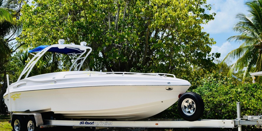 Glasstream 273 Sports Cuddy Cabin