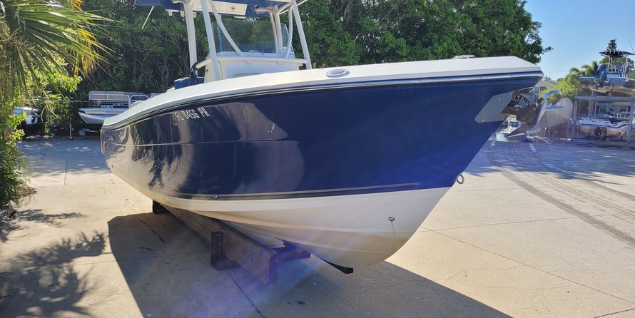 Cobia 217 center console