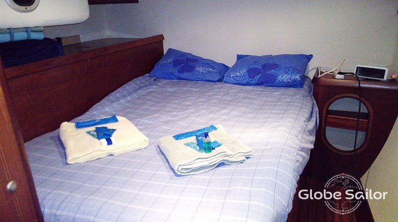 Fountaine pajot belize 43