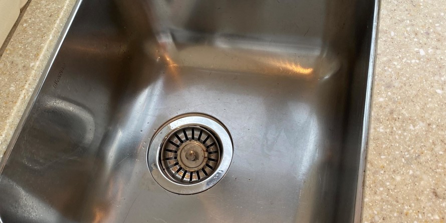 Riviera 4400 Sport Yacht