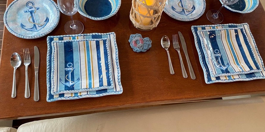 Riviera 4400 Sport Yacht