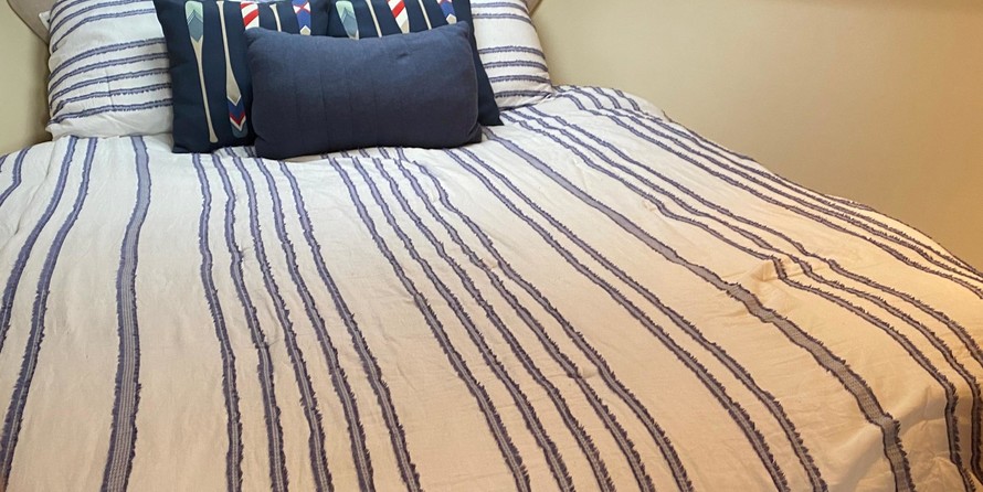 Riviera 4400 Sport Yacht