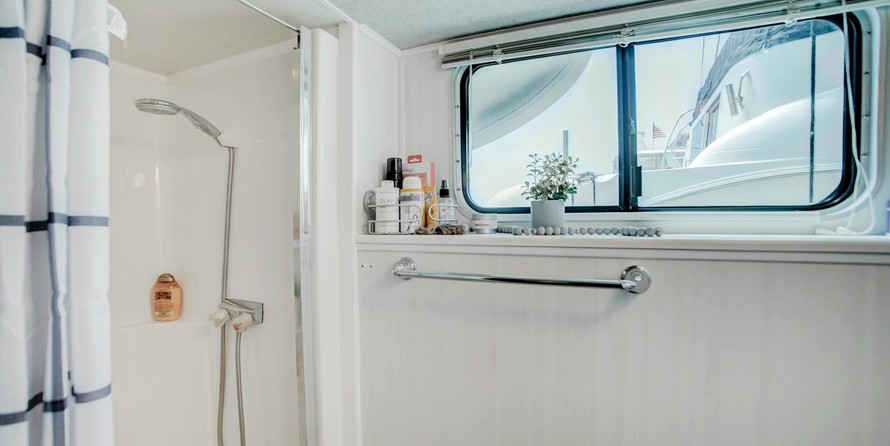 Outer Reef 580 Motoryacht