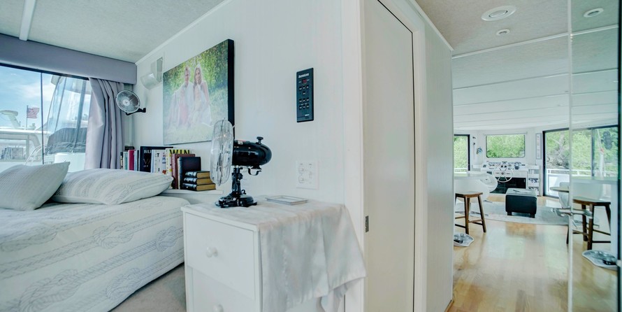 Outer Reef 580 Motoryacht