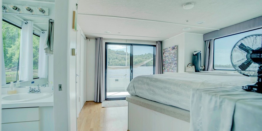 Outer Reef 580 Motoryacht