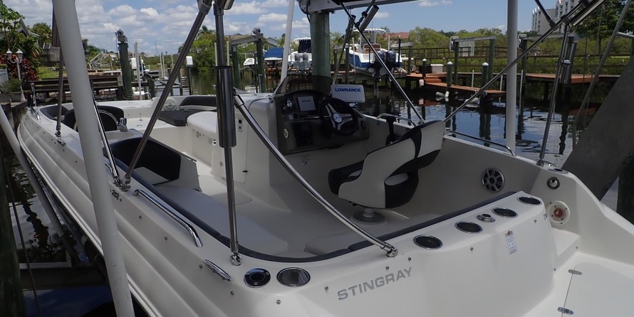 Stingray 212 SC