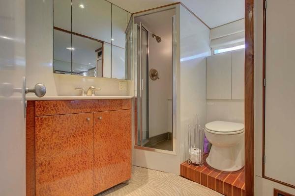 Burger 64 Flush Deck