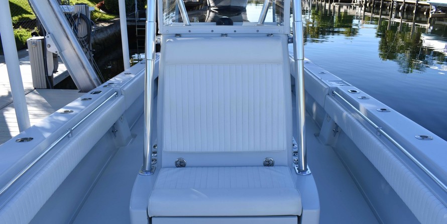 Contender 35ST
