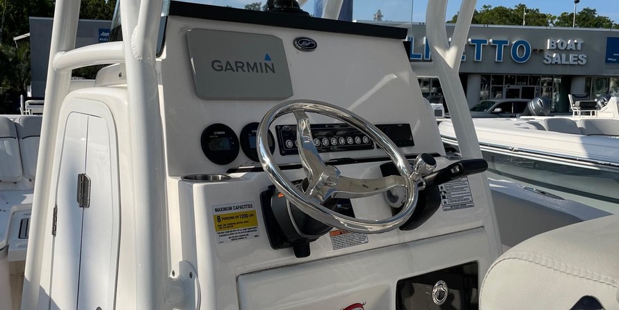 Sea Fox 228 Commander
