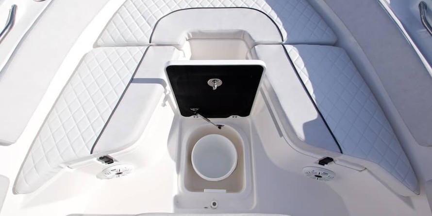 Sea Fox 228 Commander