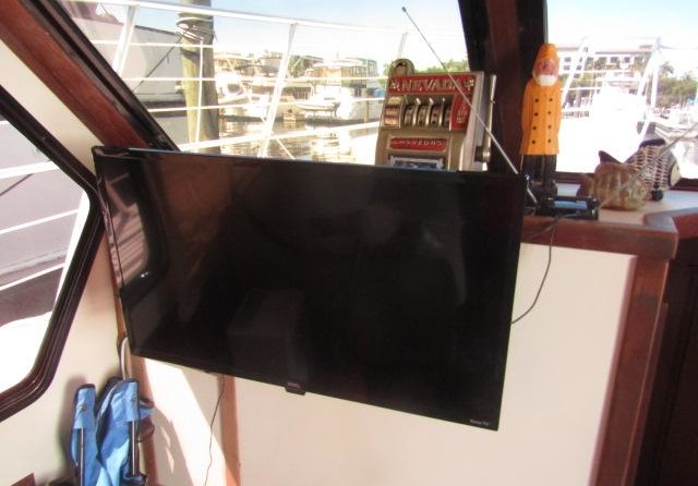 Bluewater yachts 42 coastal cruiser