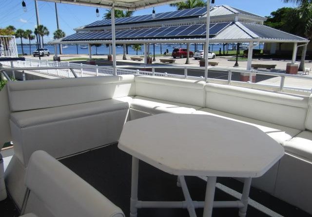 Bluewater yachts 42 coastal cruiser