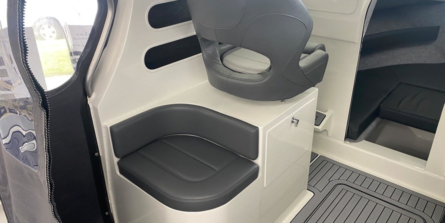 Angler Pro Boats tarpon king 17