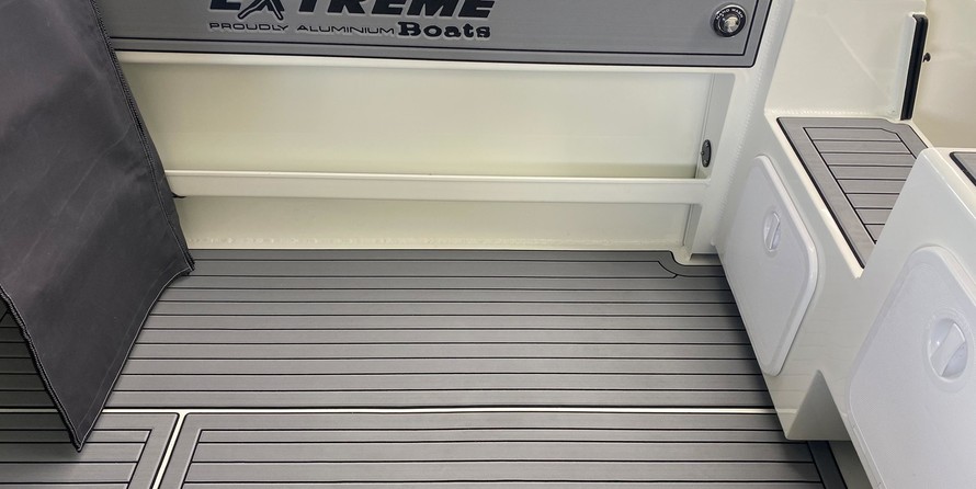 Angler Pro Boats tarpon king 17