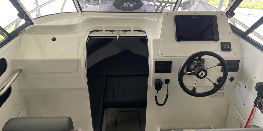 Angler Pro Boats tarpon king 17