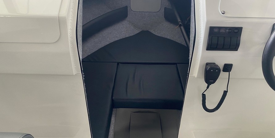 Angler Pro Boats tarpon king 17