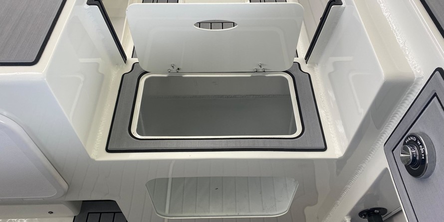 Angler Pro Boats tarpon king 17