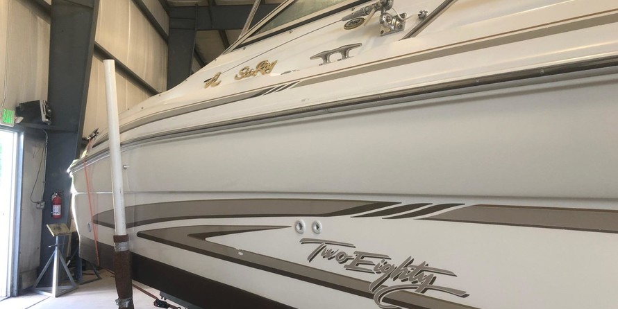 Sea ray 260 bow rider select