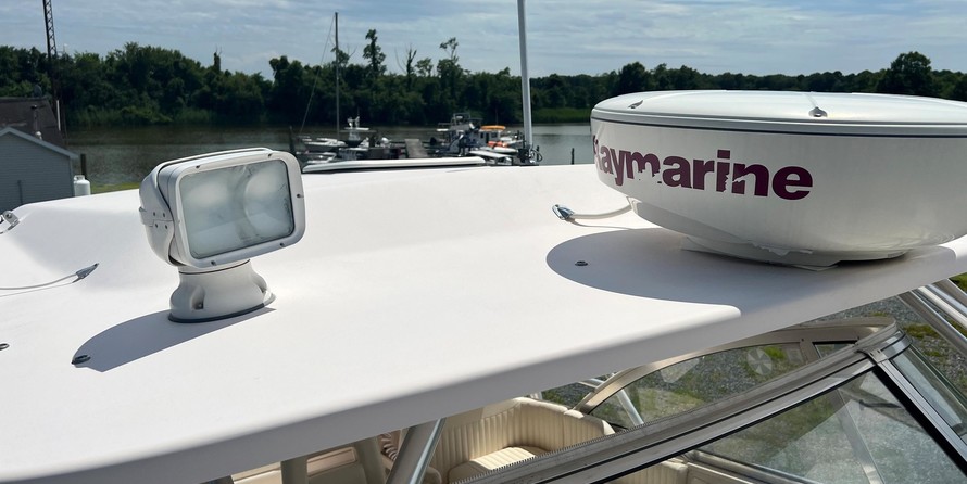 Grady-White Express 330