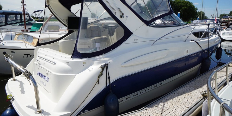 Bayliner 305