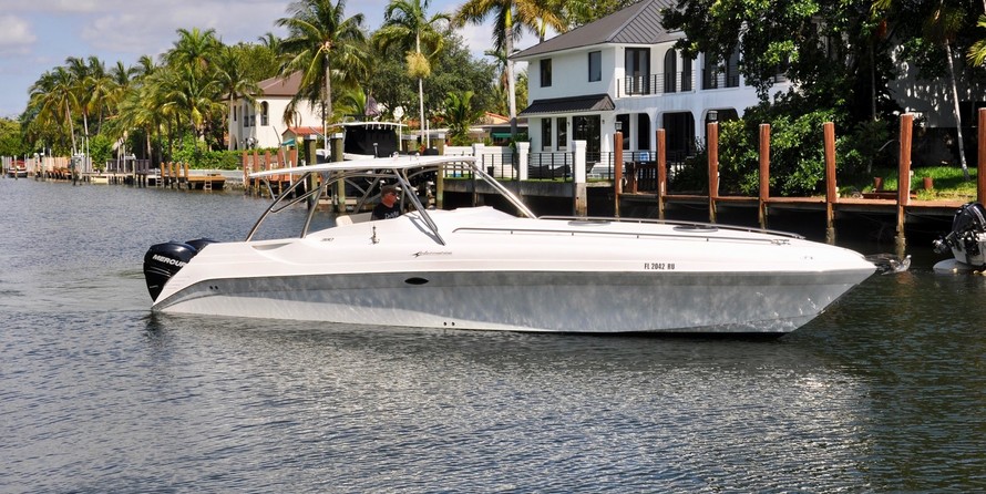 Carver 380 Super Sport