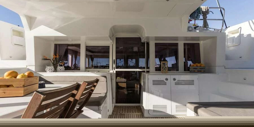 Lagoon 450