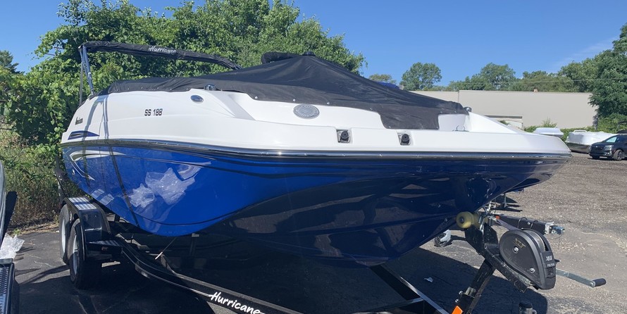 Hurricane 188 sport sundeck