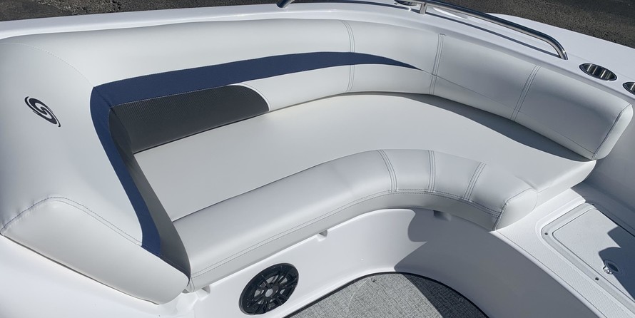 Hurricane 188 sport sundeck