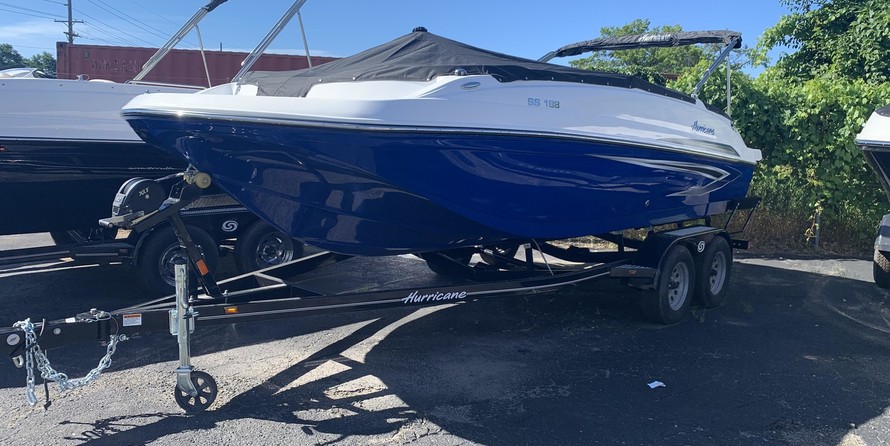 Hurricane 188 sport sundeck