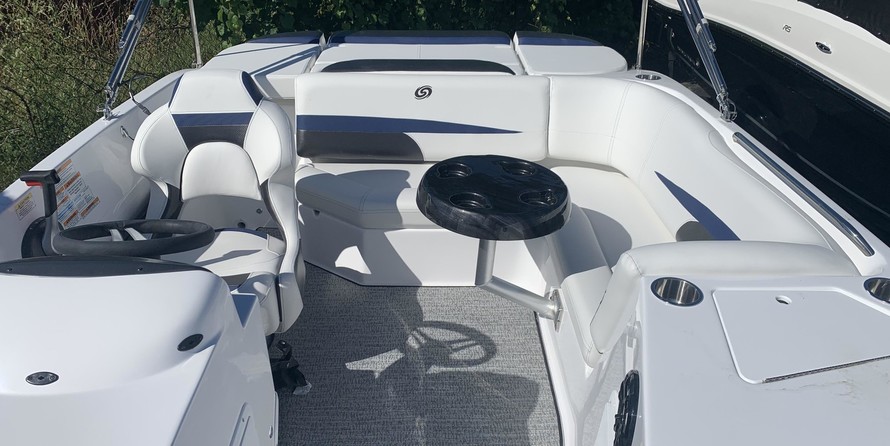 Hurricane 188 sport sundeck